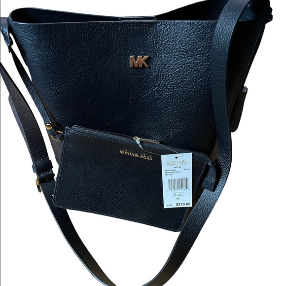 Michael Kors purse - Picture 3 of 3